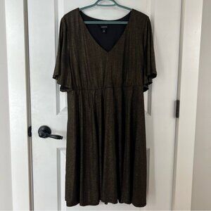 Torrid size 2 Gold Shimmer VNeck Skater Dress